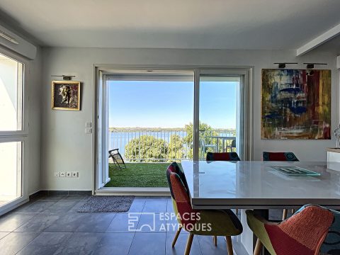 Duplex contemporain avec vue sur le lac