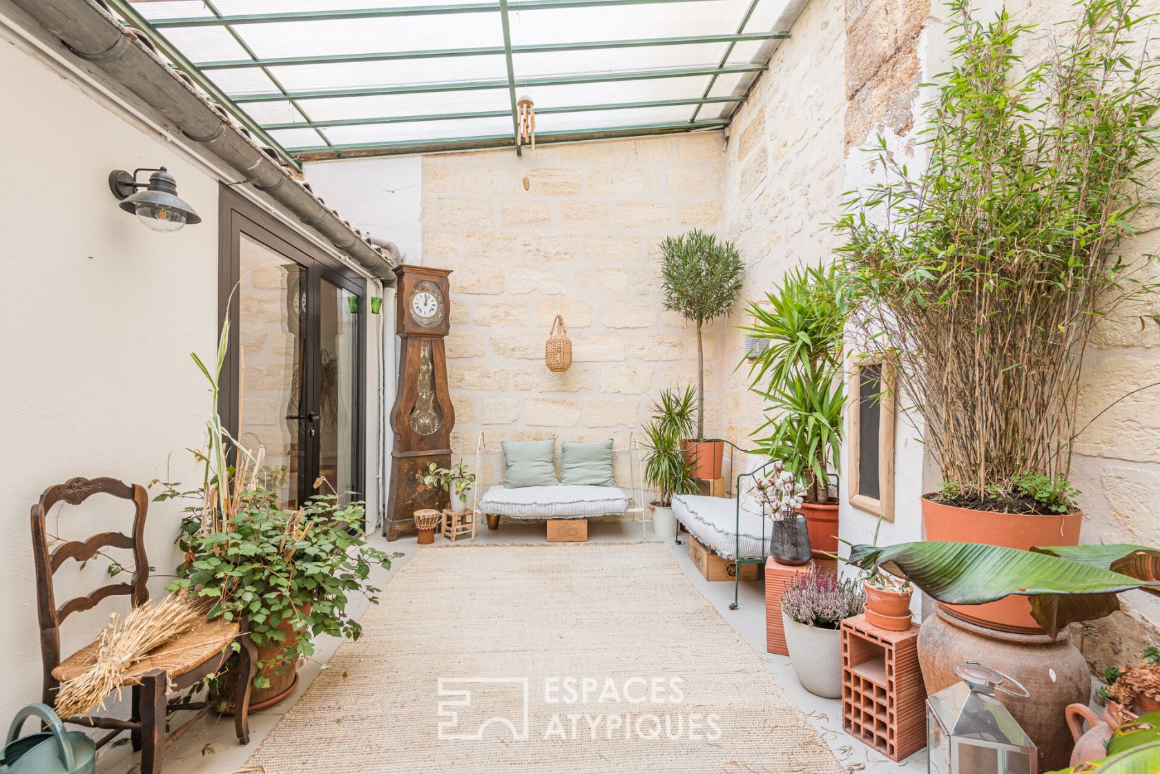 Duplex apartment with terrace in the city center