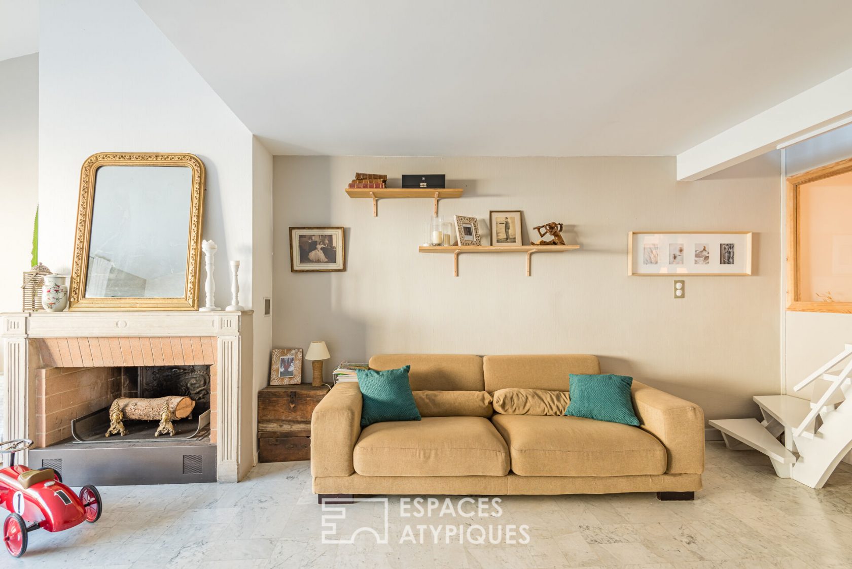 Duplex apartment with terrace in the city center