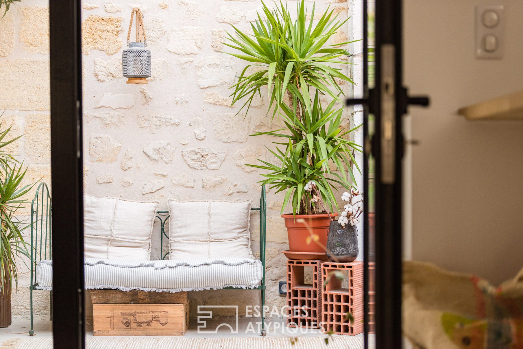 Duplex apartment with terrace in the city center