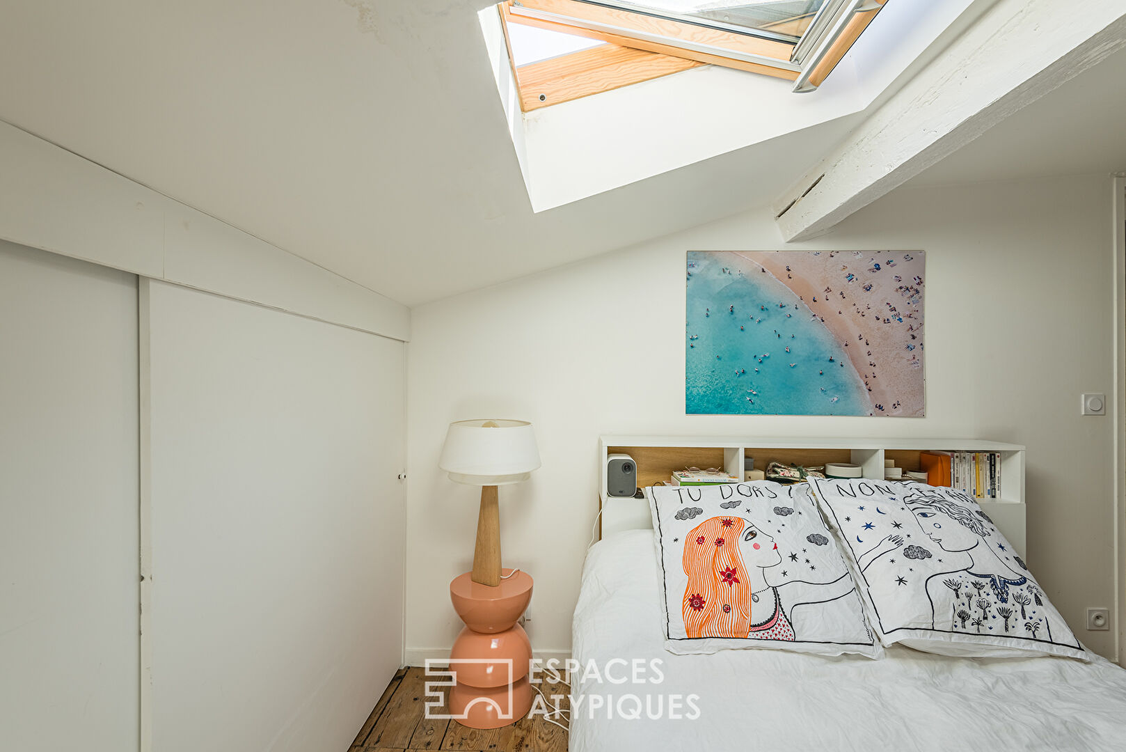 Our favorite apartment on rue Notre Dame