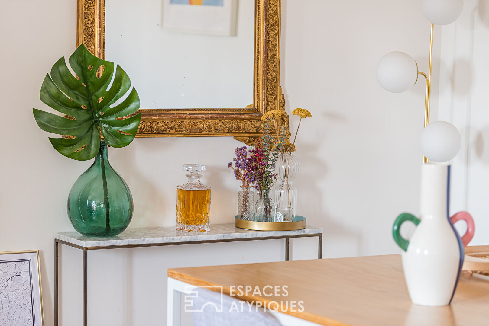 Our favorite apartment on rue Notre Dame