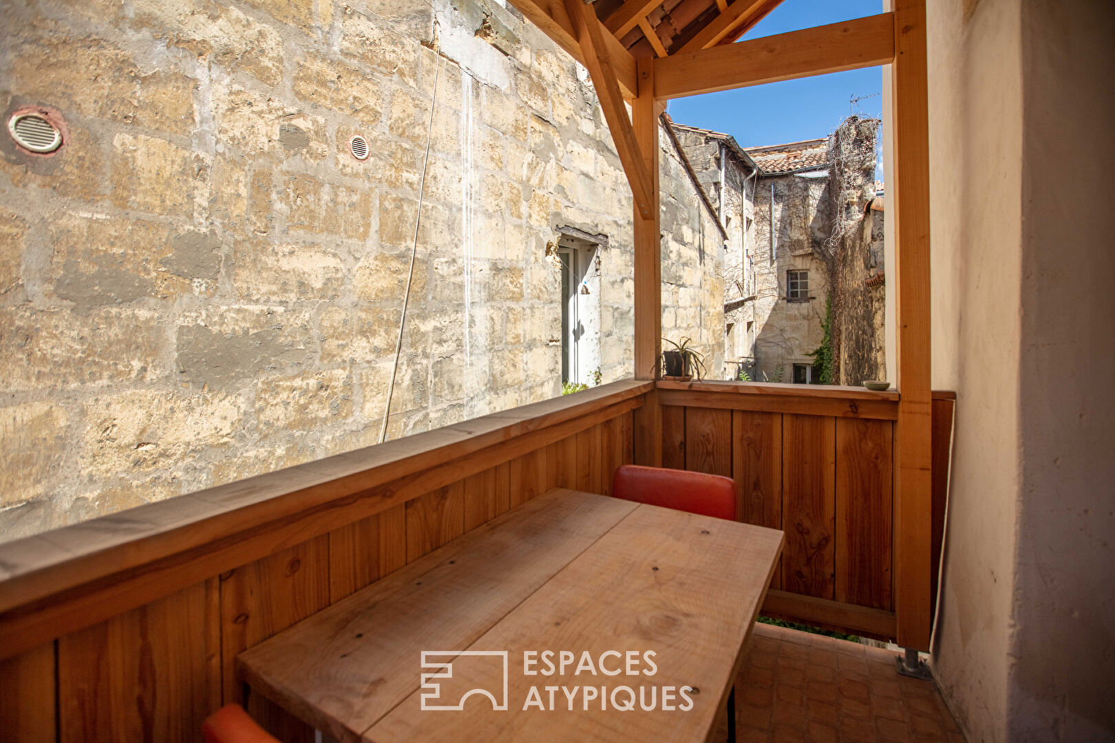 The pretty house with garage and exteriors in the heart of the Old Town