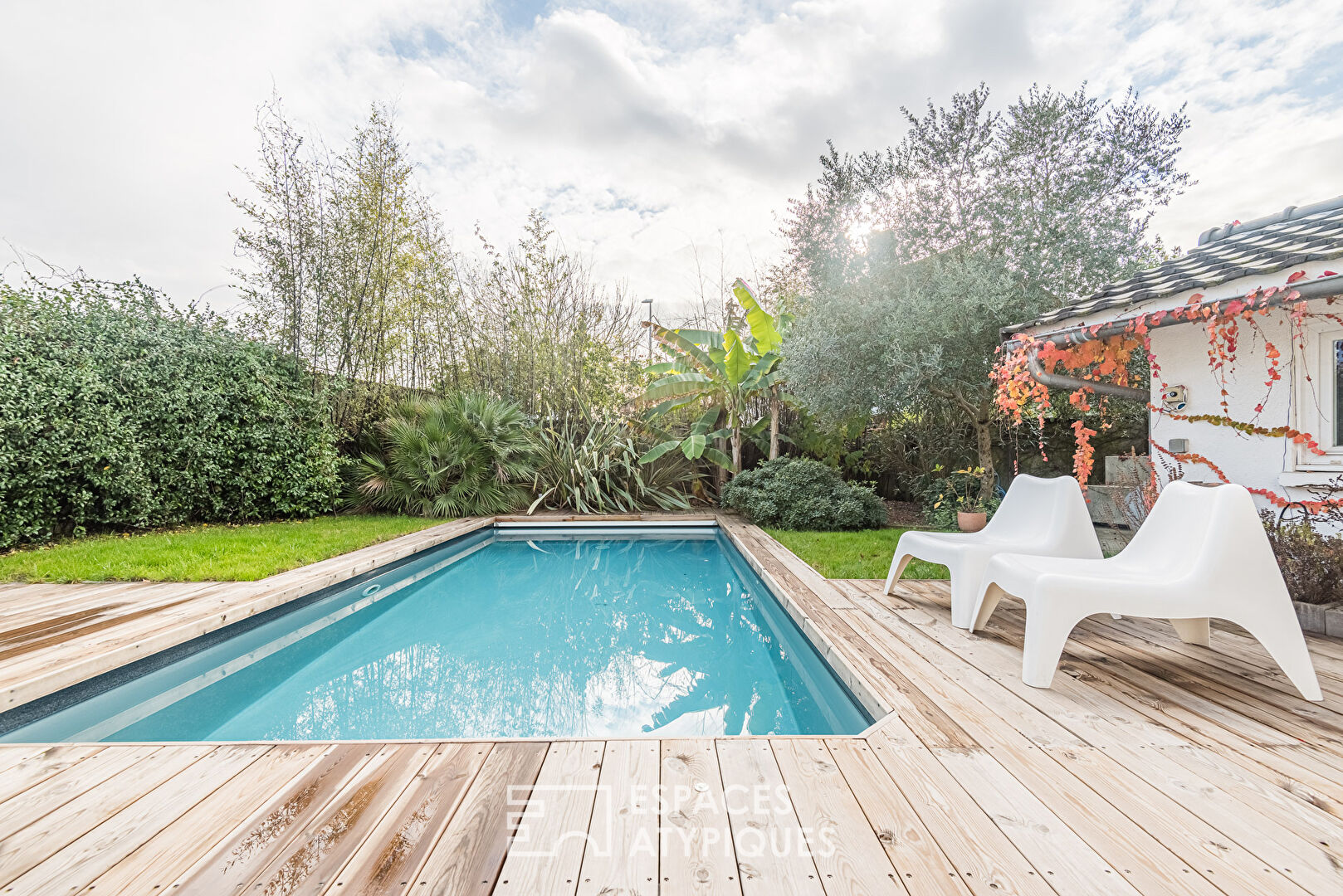 La contemporaine avec piscine de Talence