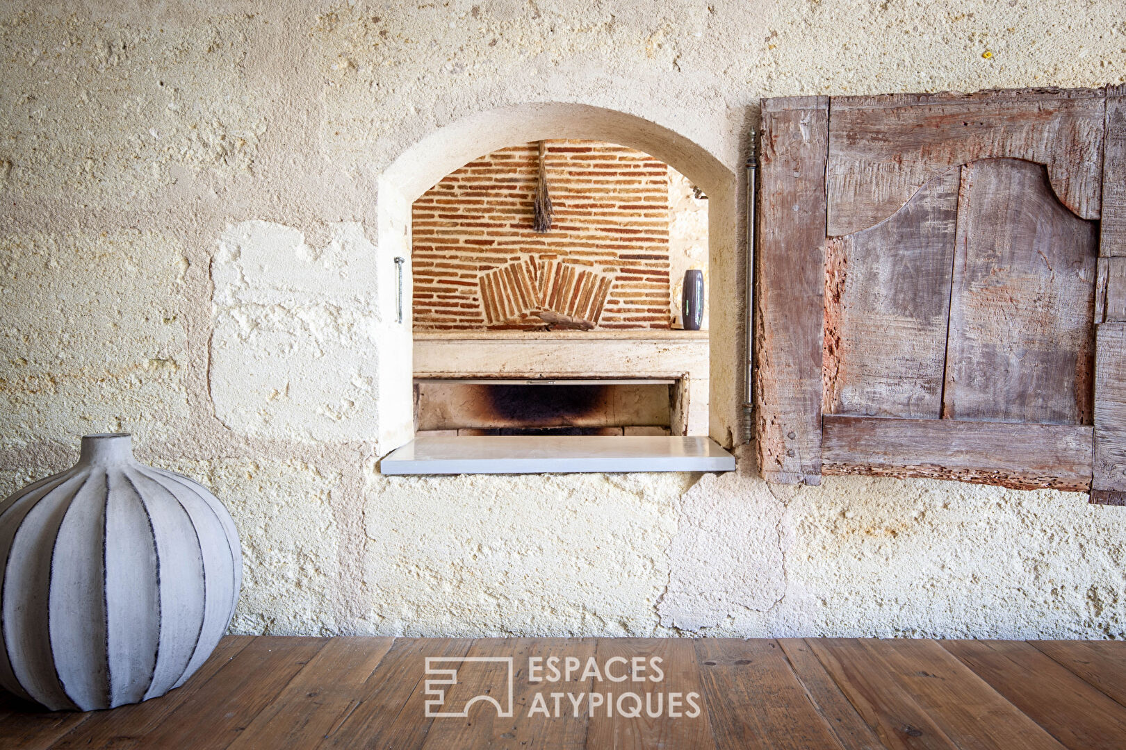 Médoc nestled in the middle of the vineyards – 140 sqm – Jau Dignac Et Loirac