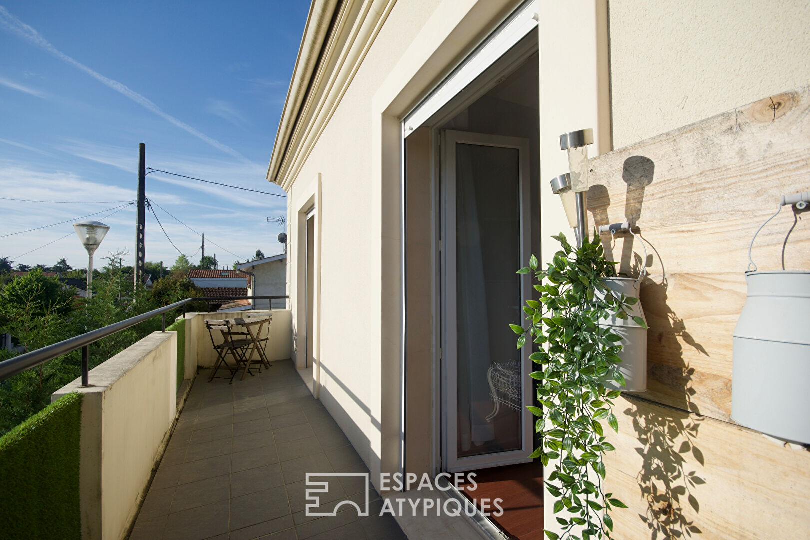 Appartement de standing avec terrasse