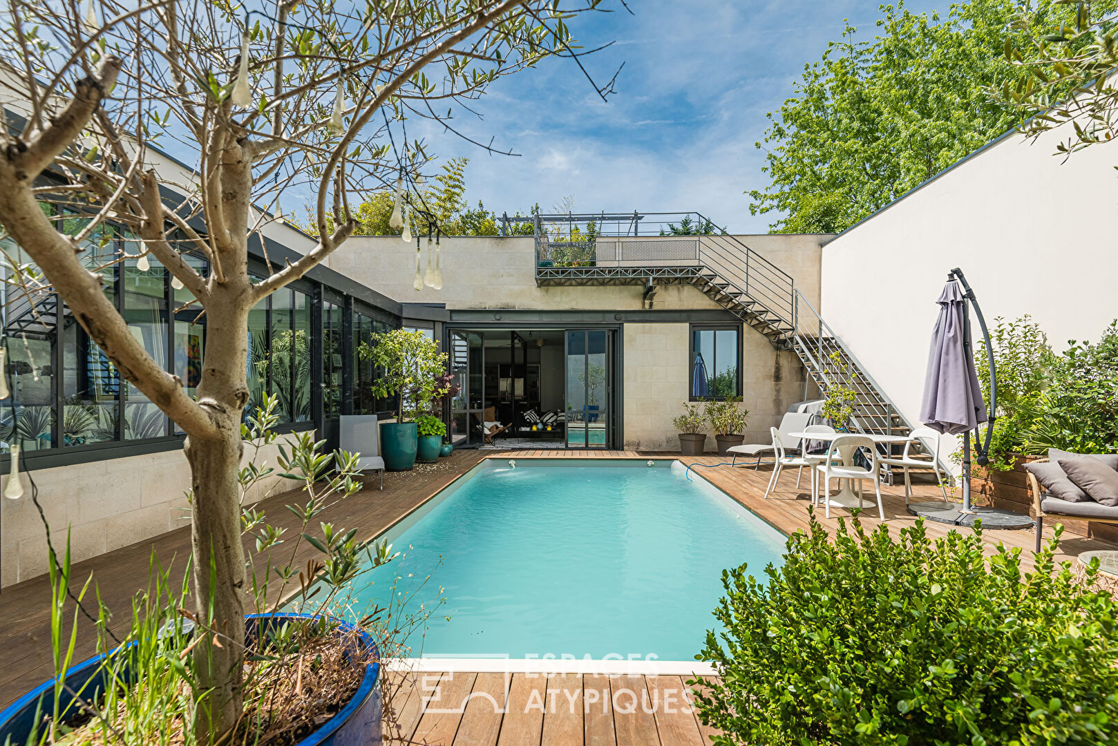 Le loft avec garage et piscine au coeur de Talence