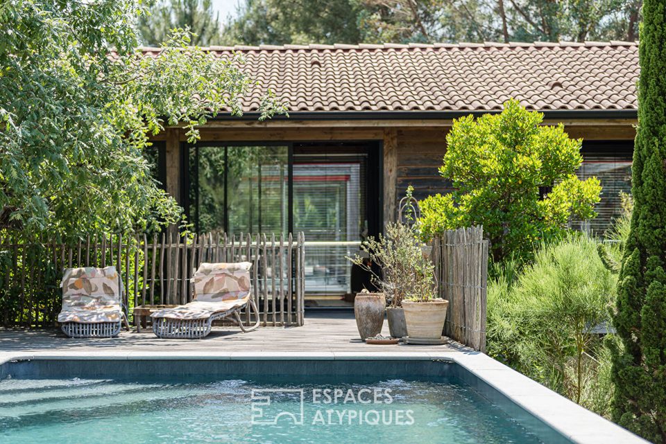 Maison d'Architecte en bois sur pilotis