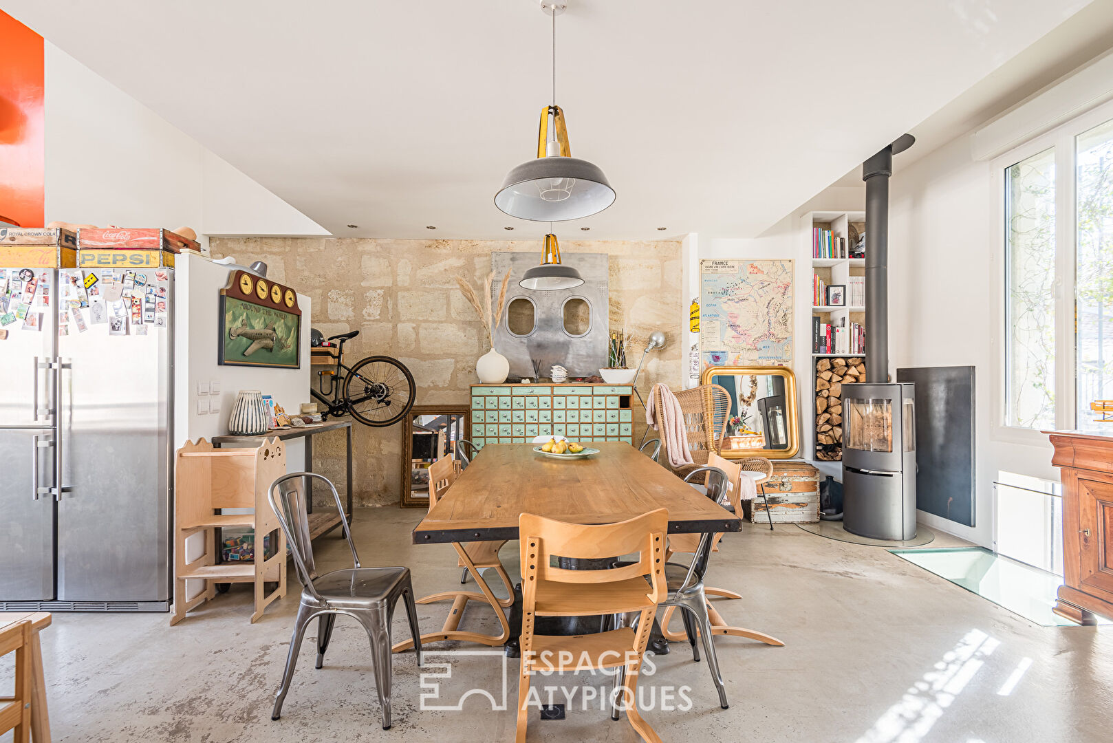 Double shop redesigned into a loft with swimming pool