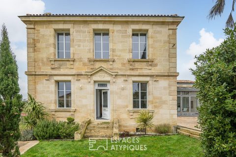 Maison en pierre rénovée avec jardin à Saint Gervais