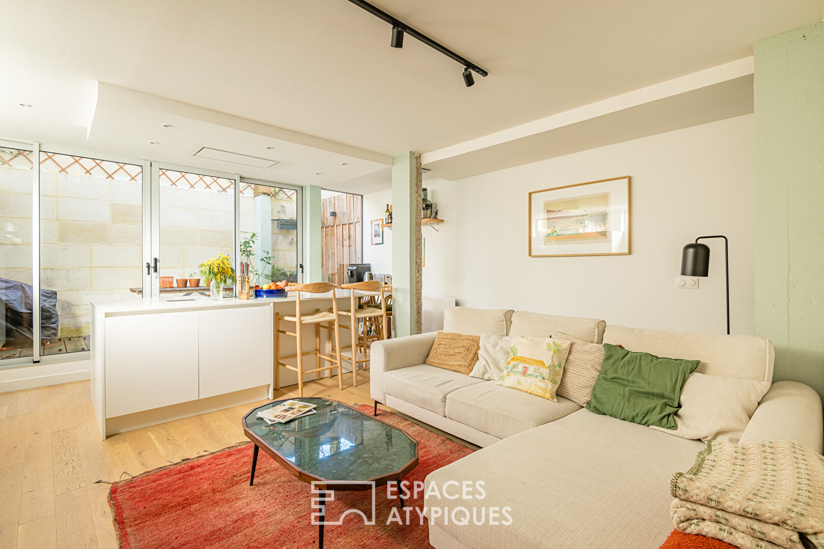 Apartment in an old renovated garage in Fondaudège