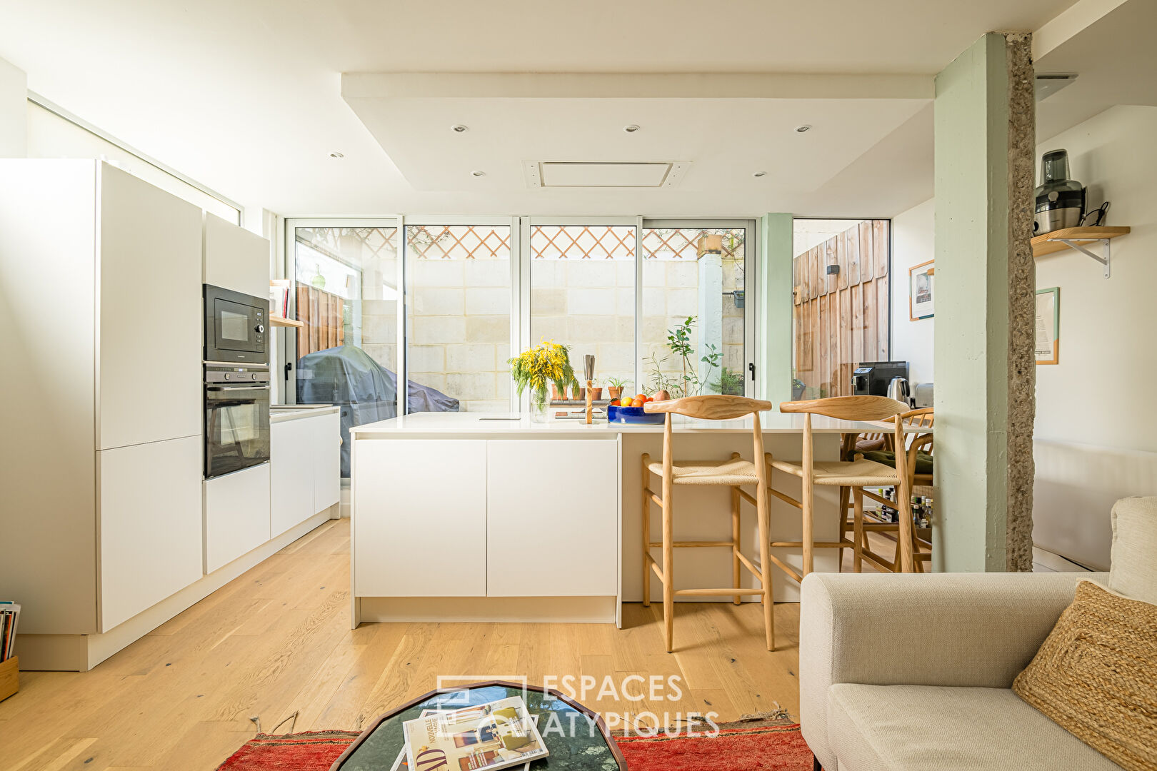 Apartment in an old renovated garage in Fondaudège