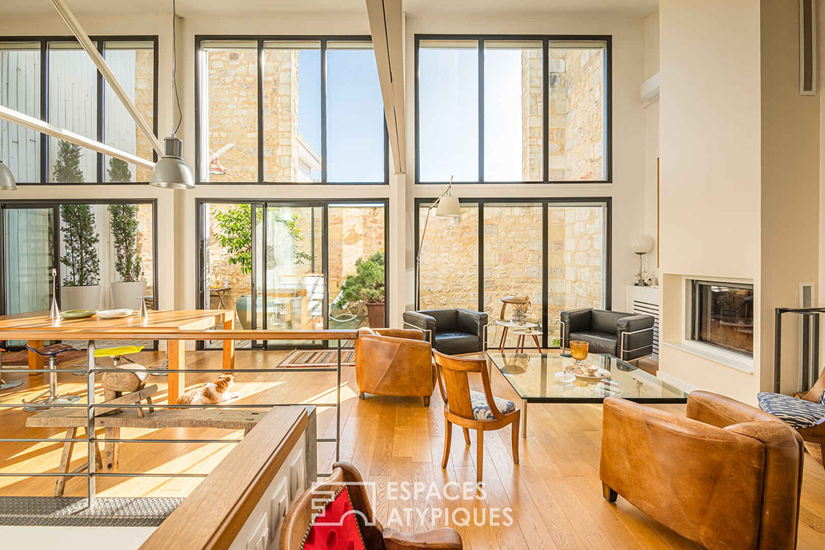 Maison aux allures de loft au coeur des Chartrons