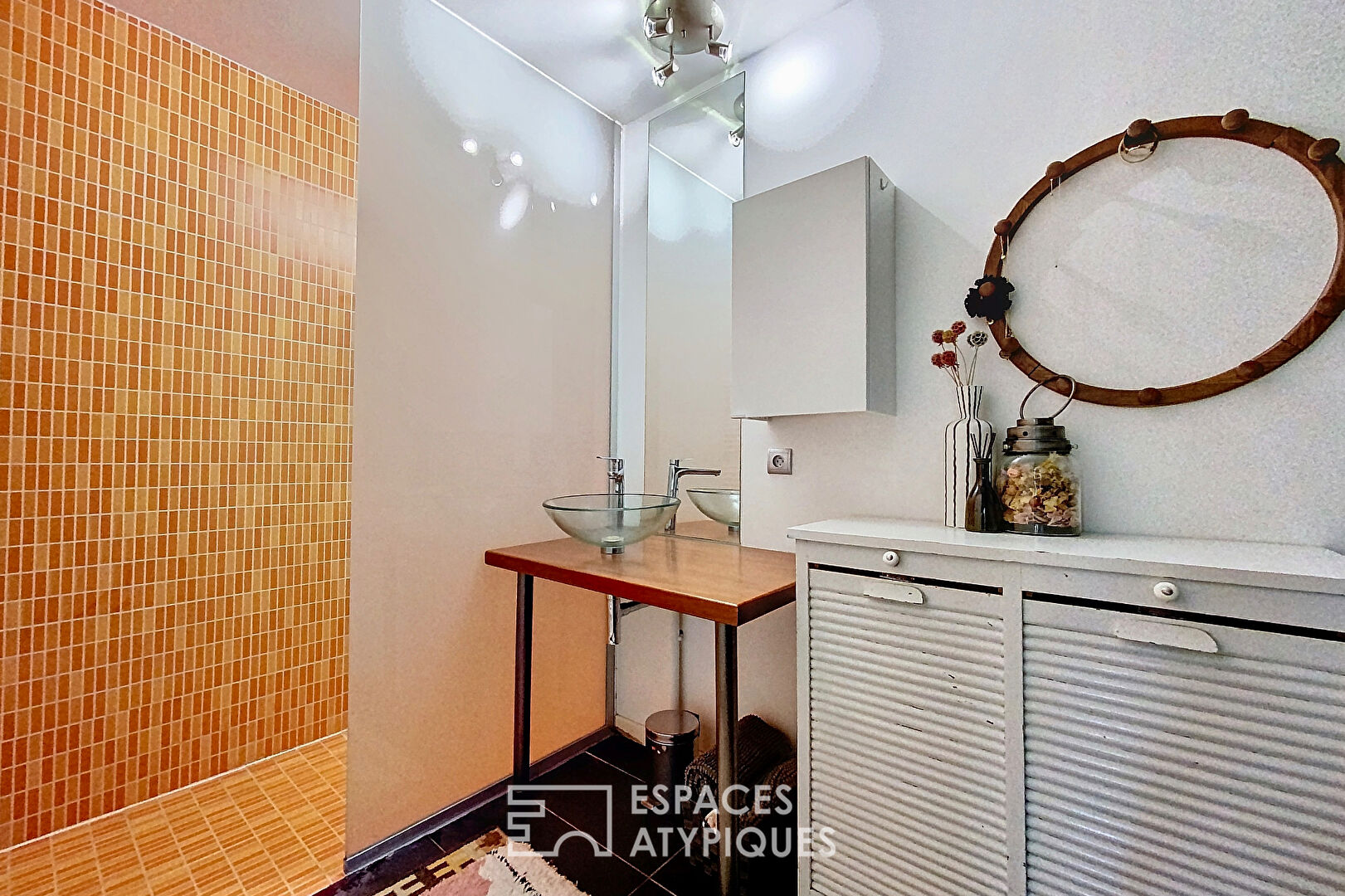 Loft en triplex avec terrasse à Bègles