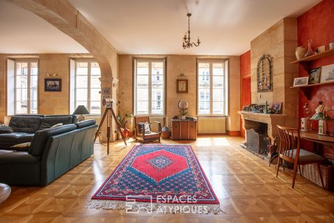 Appartement avec double terrasse rue Notre Dame