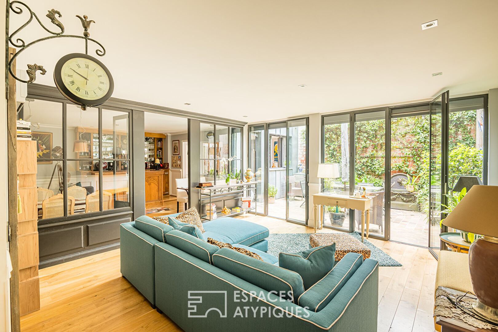 Appartement en duplex avec terrasses à Bordeaux