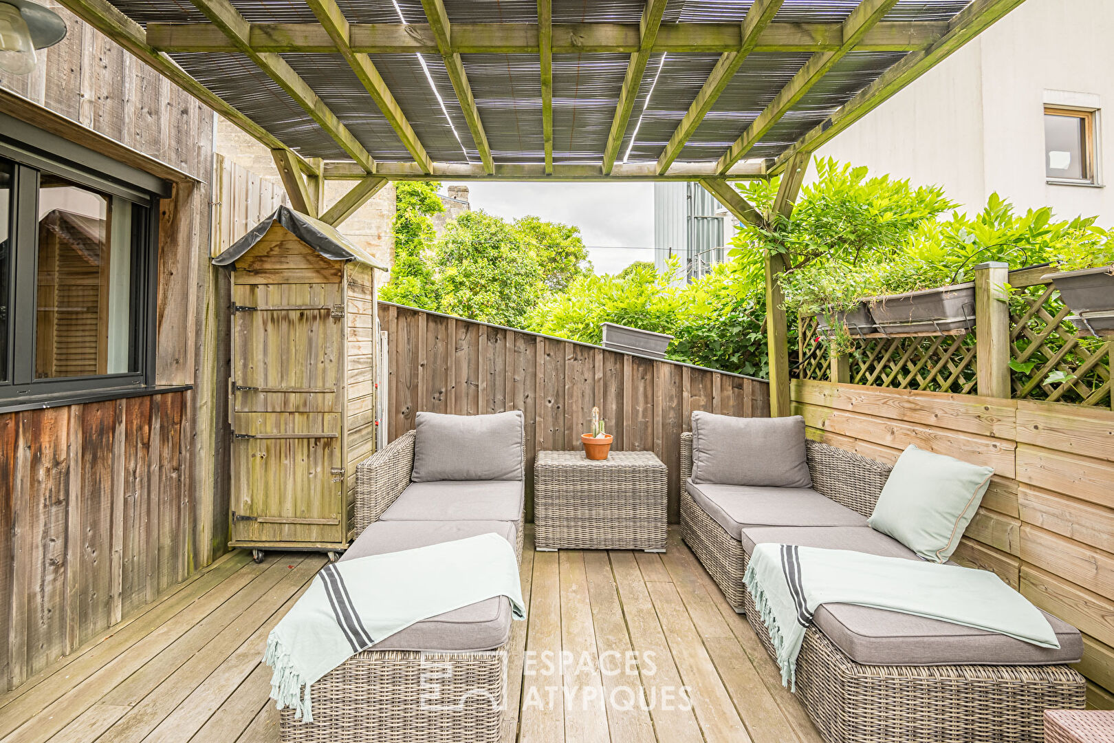Appartement en duplex avec terrasses à Bordeaux