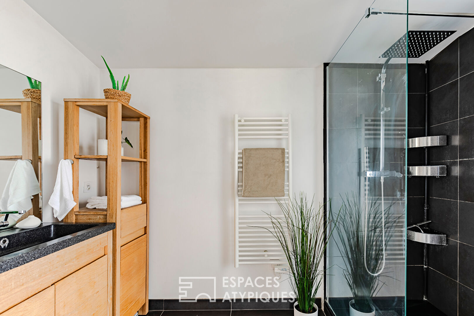 Appartement comme une maison avec terrasse