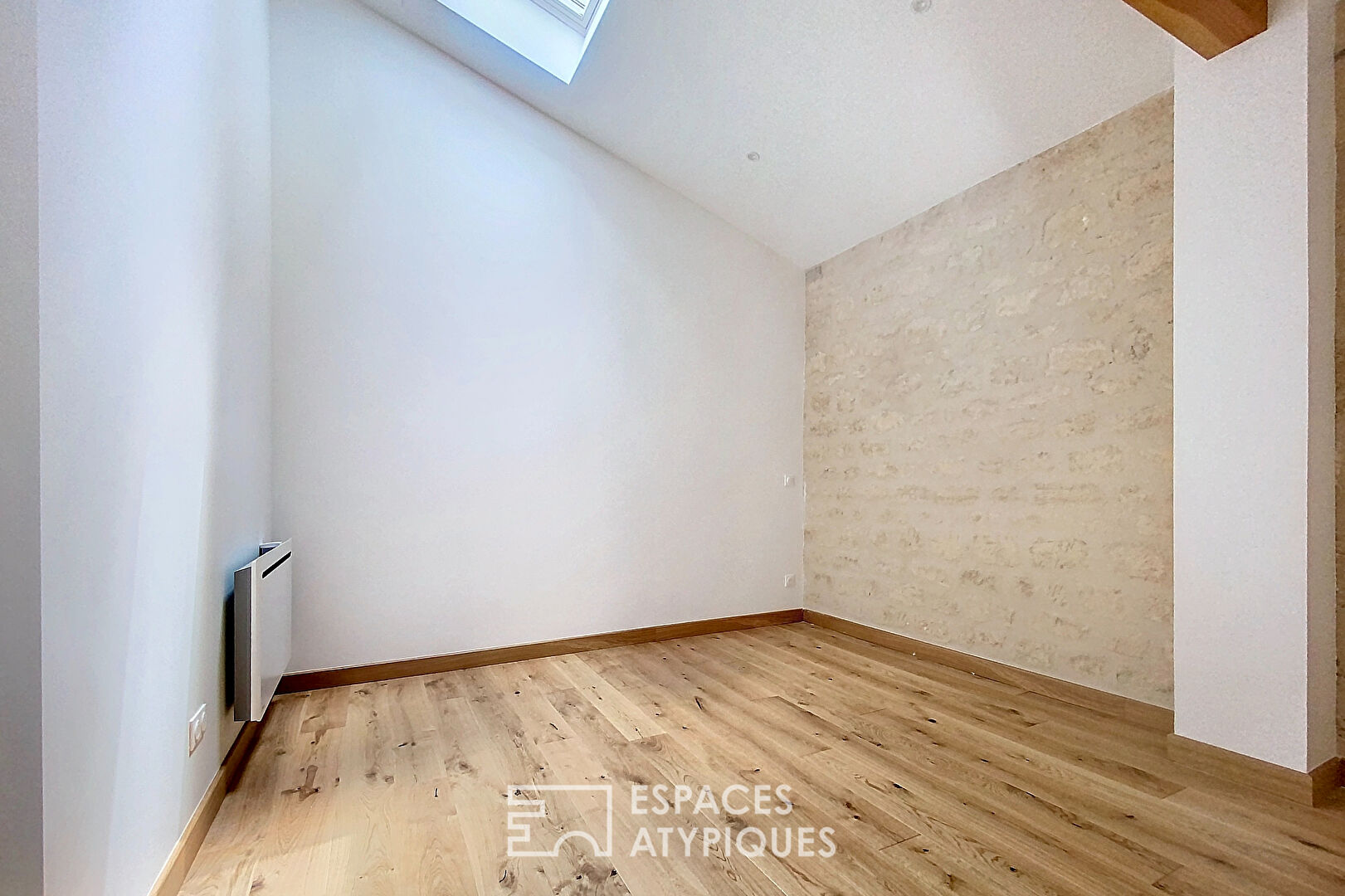 Appartement familial rénové avec terrasse au coeur des Chartrons