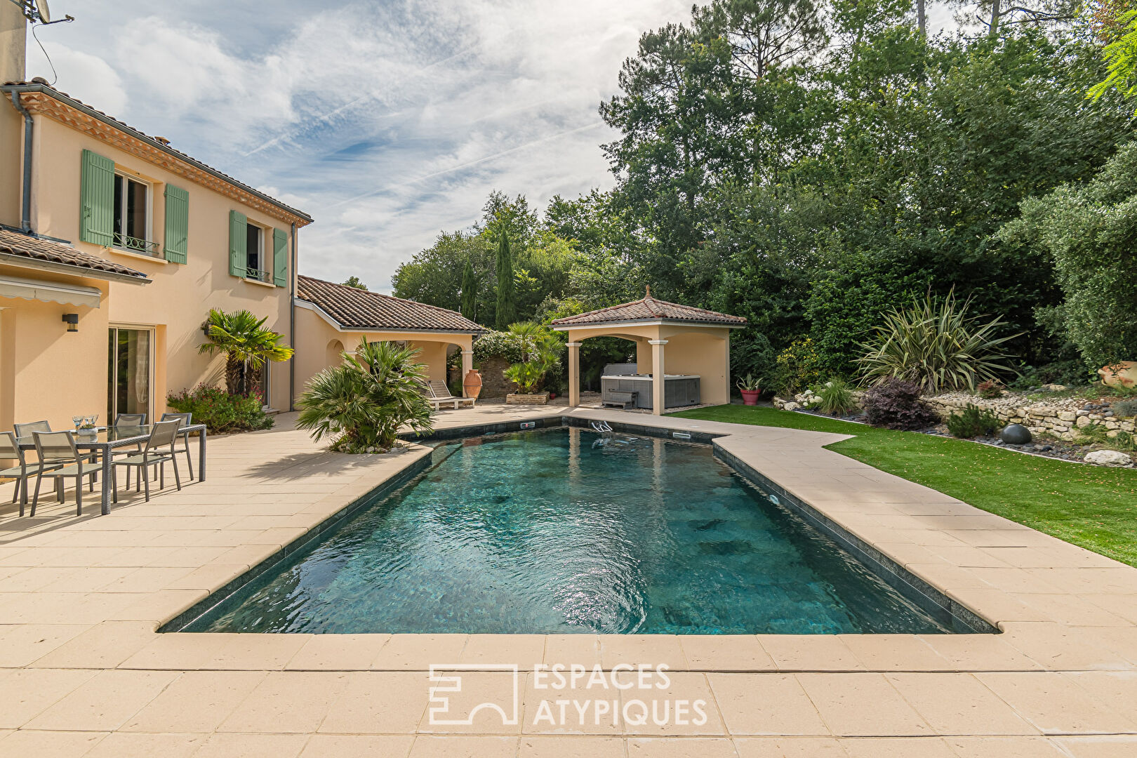 Mediterranean Villa near La Brède