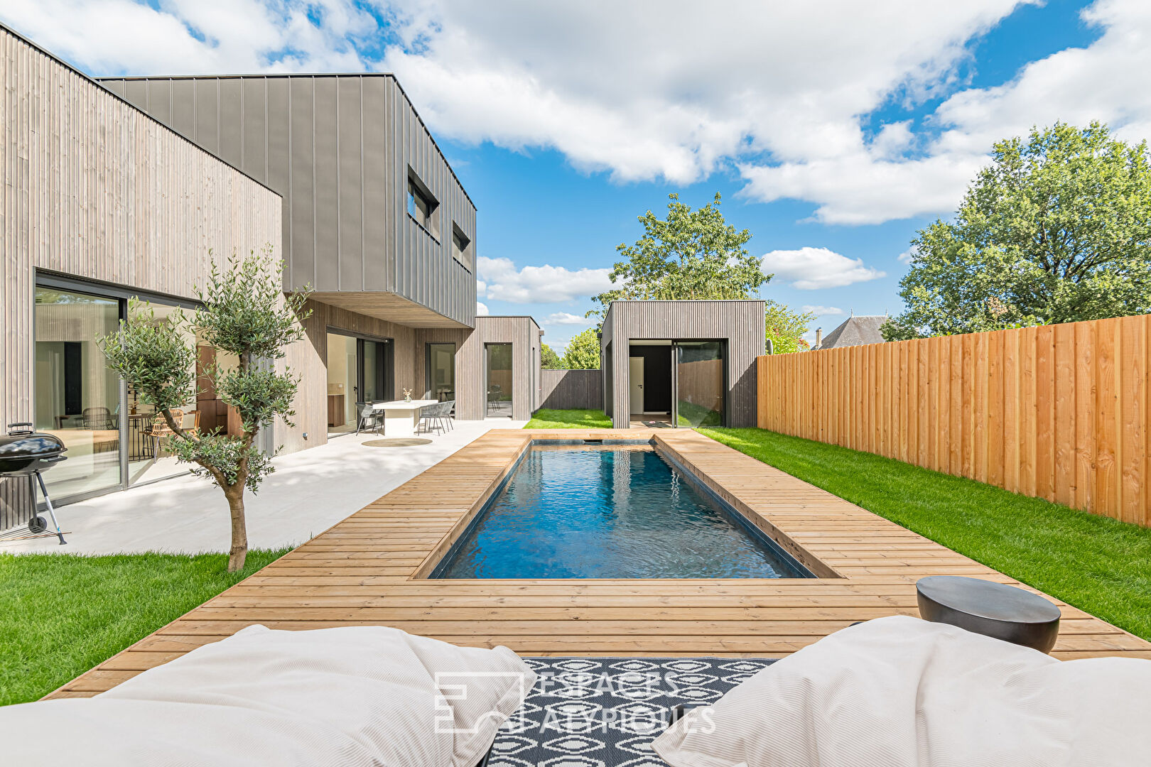 Vente Maison d'architecte avec piscine et garage à CARBON BLANC - 205 ...