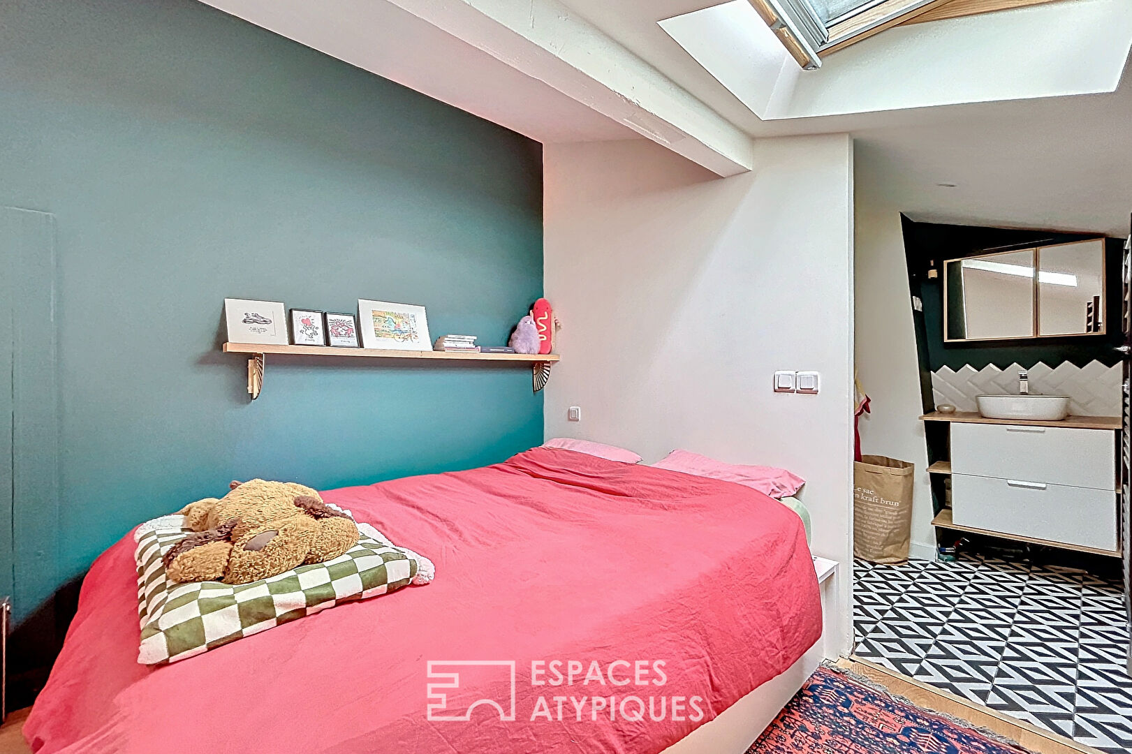 Bright renovated stone duplex