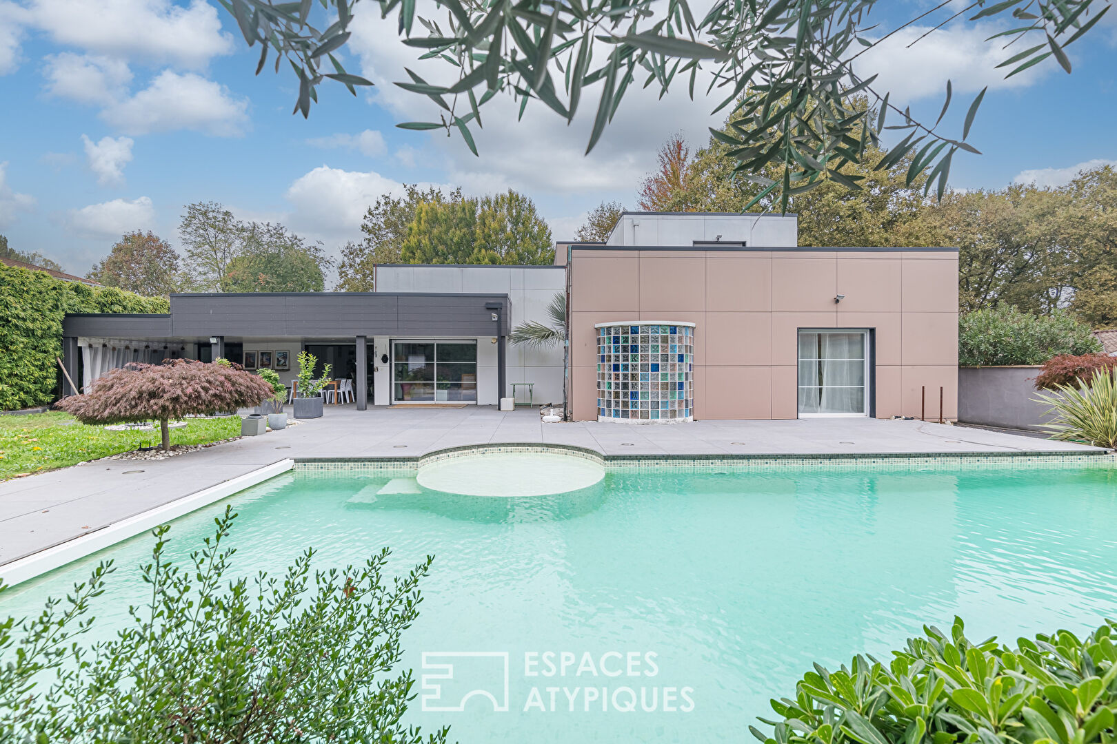 L’Écrin Contemporain avec jardin et piscine à Saint-Aubin-de-Médoc