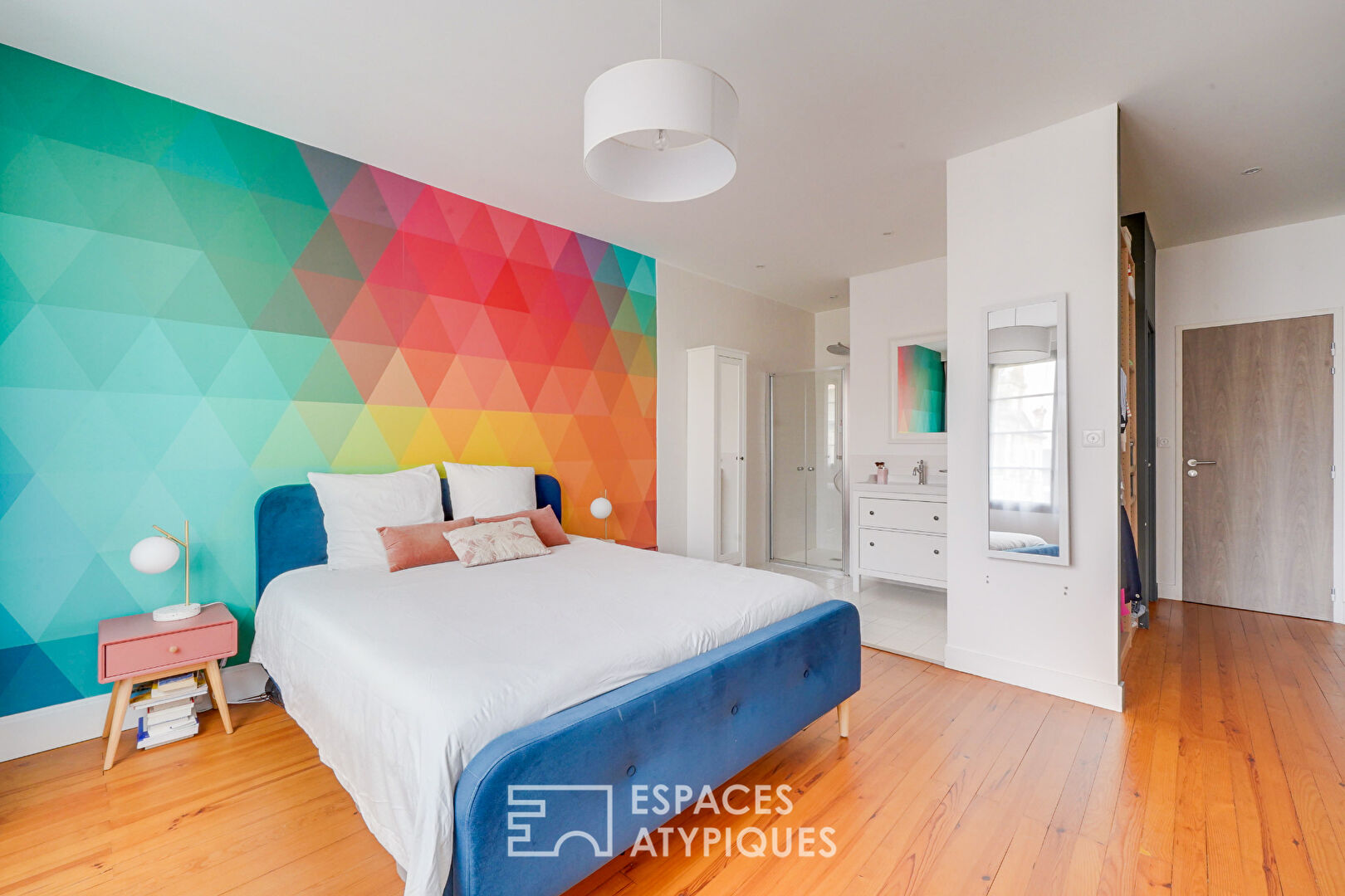 Architect-designed house in the heart of the city