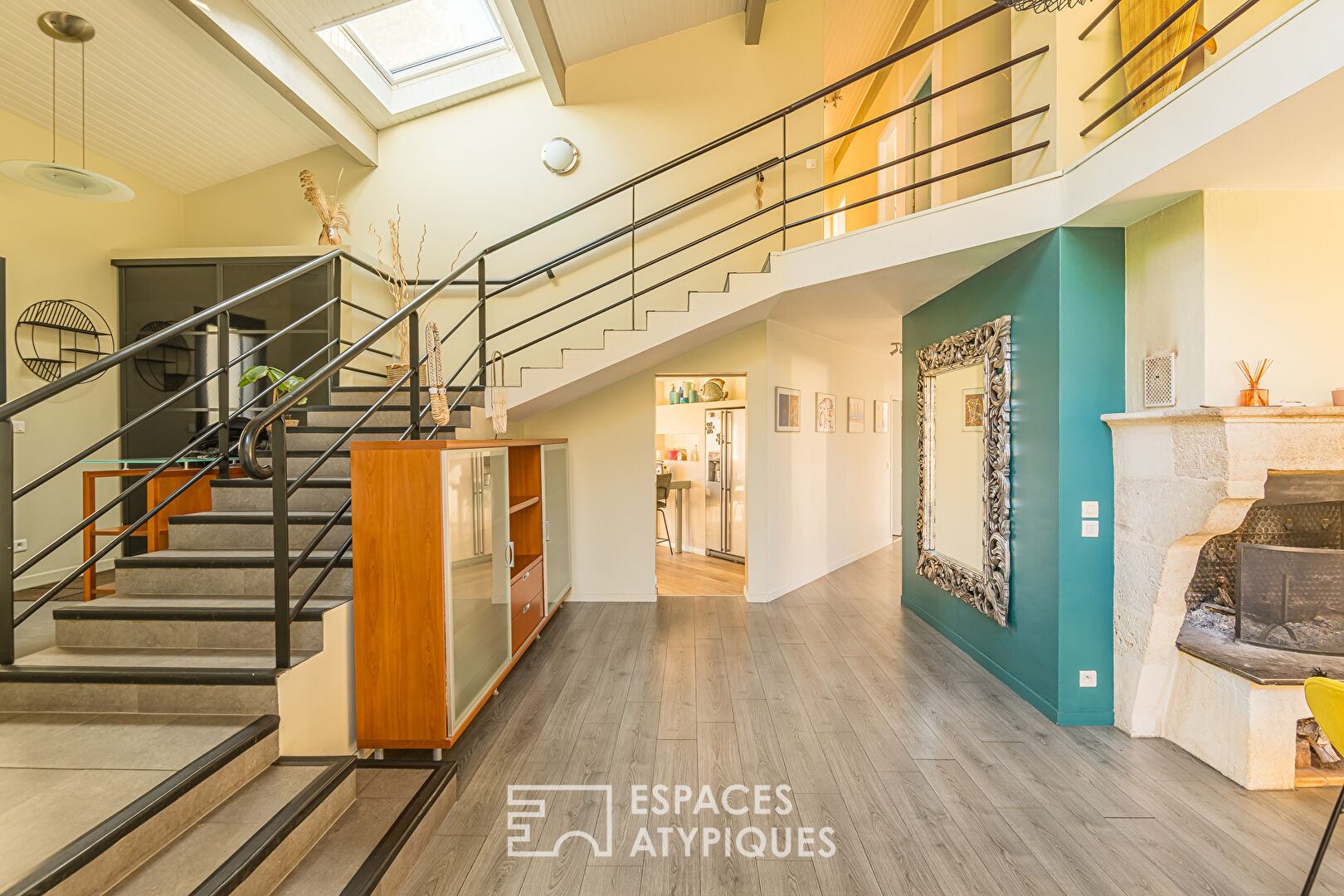 Spacious architect-designed house in Cestas