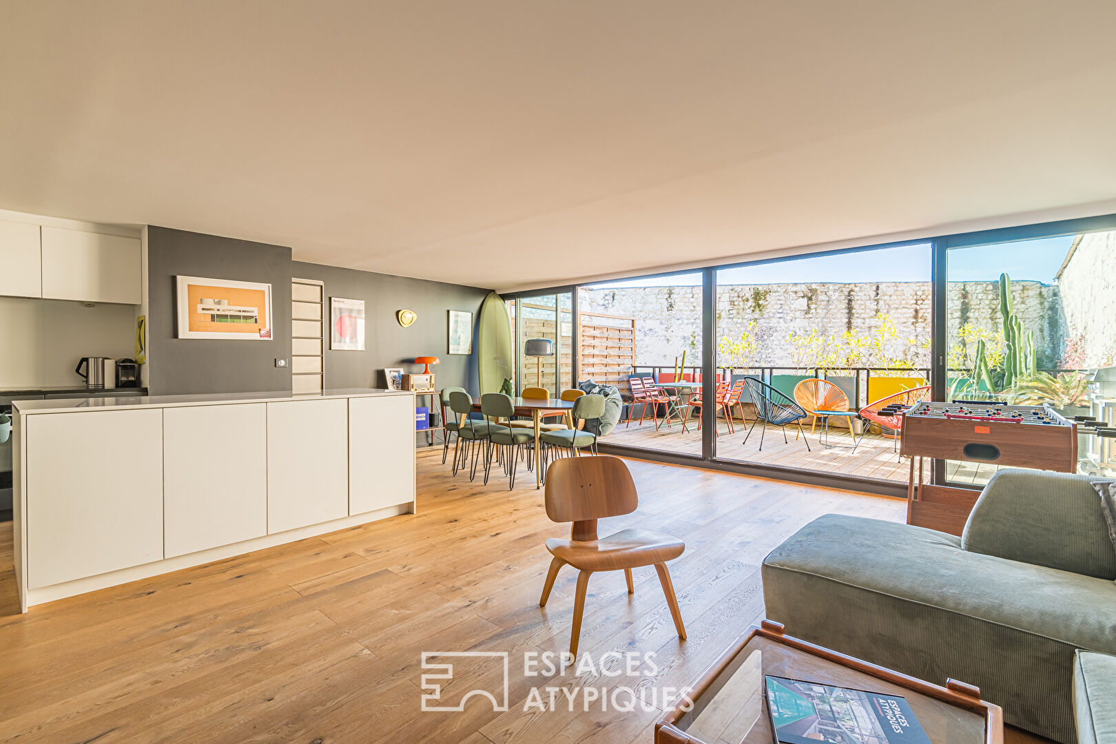 Appartement contemporain avec terrasse aux Chartrons