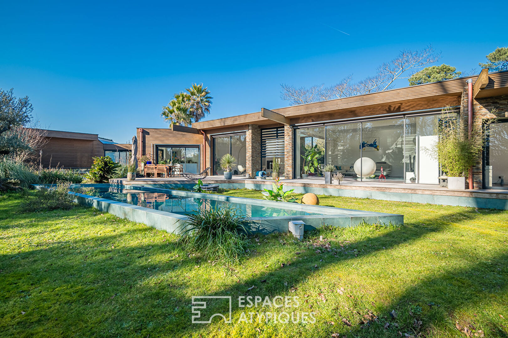 A haven of peace in the heart of a preserved oasis