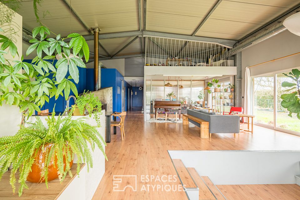 Maison écologique esprit loft avec jardin