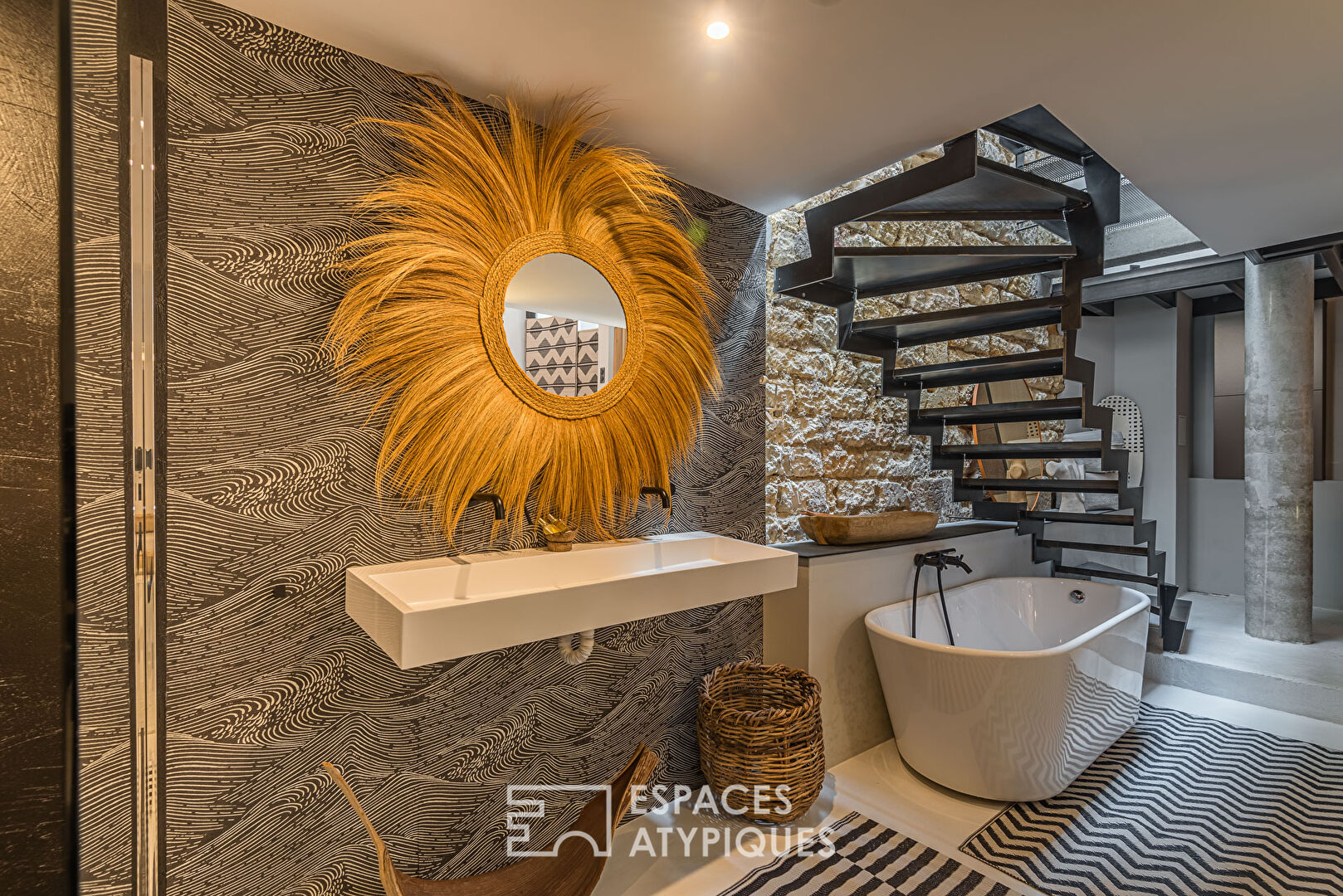 Magnificent loft with roof terrace in Les Chartrons