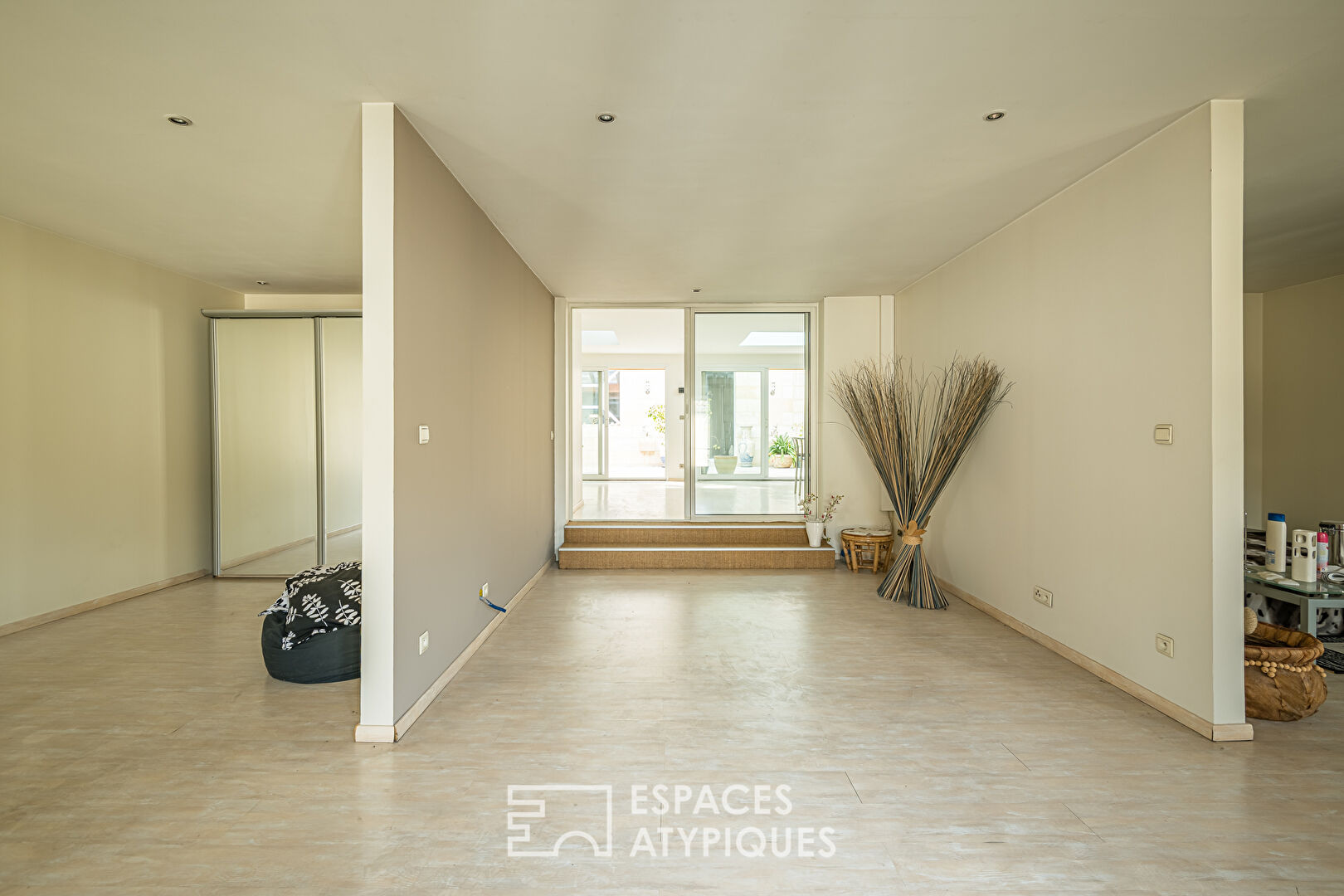 The character building in the heart of Libourne