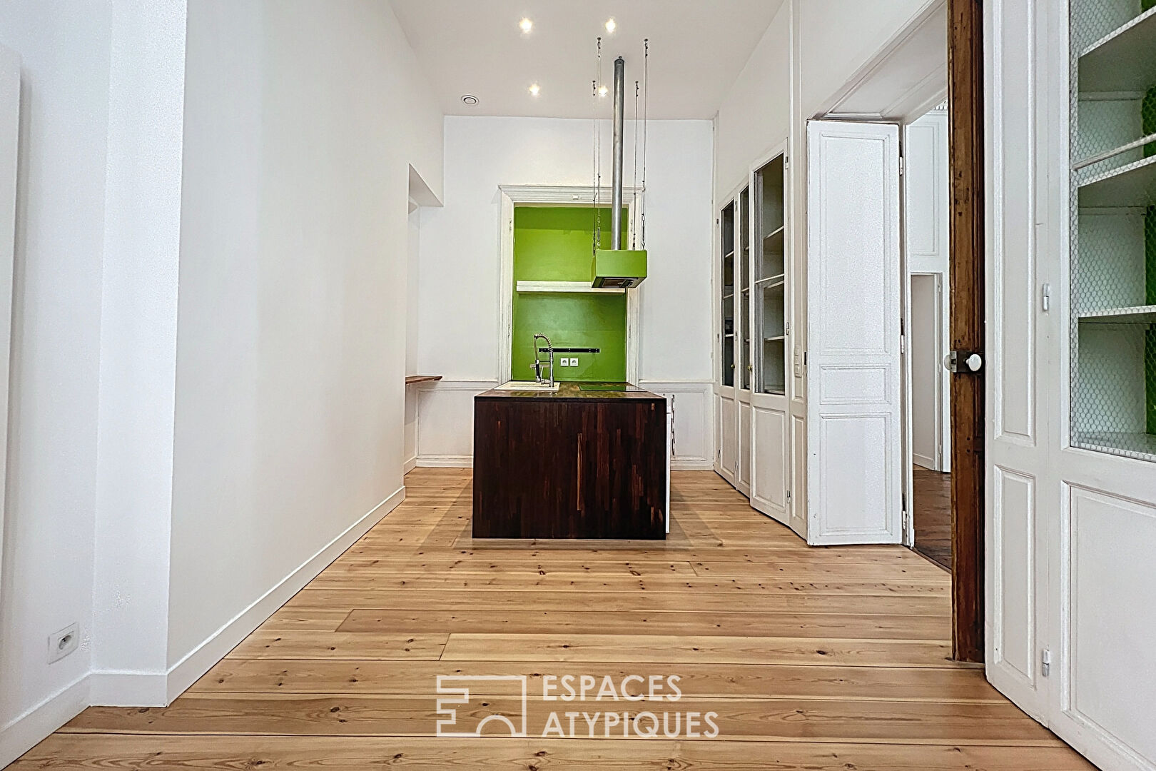 Appartement avec grande terrasse au coeur du centre historique de Bordeaux