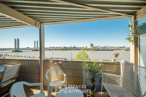 Exceptional apartment with panoramic view of the Garonne