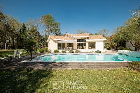 Maison familiale au calme, en lisière de forêt à Arsac