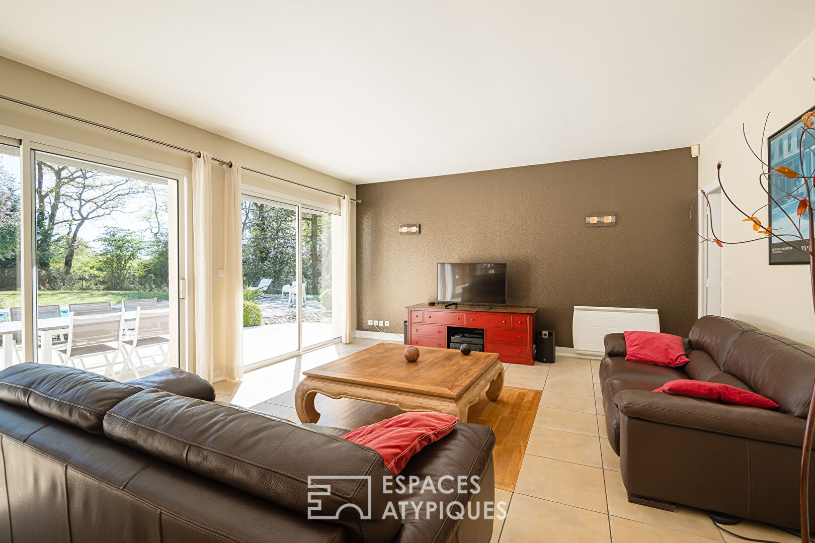 Maison familiale au calme, en lisière de forêt à Arsac