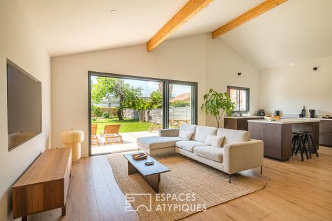 Renovated single-story house with garden