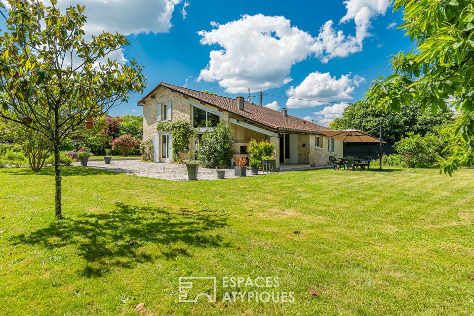 Grande maison familiale en pierre