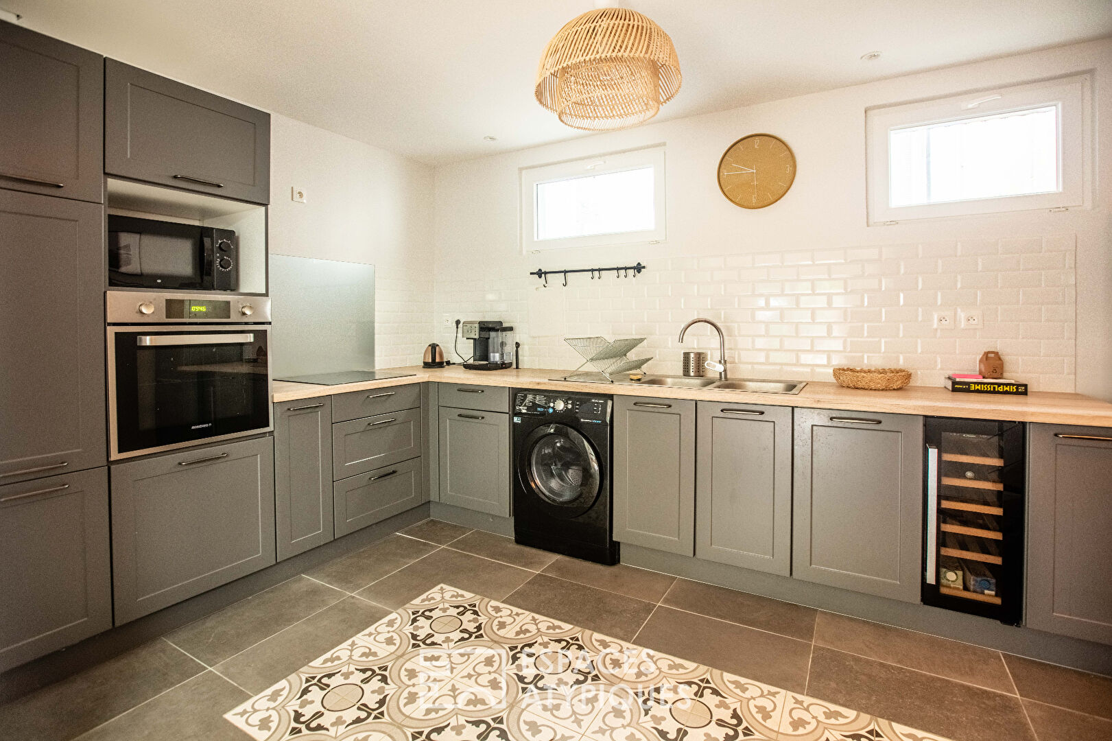 Appartement meublé en duplex avec jardin et dépendance