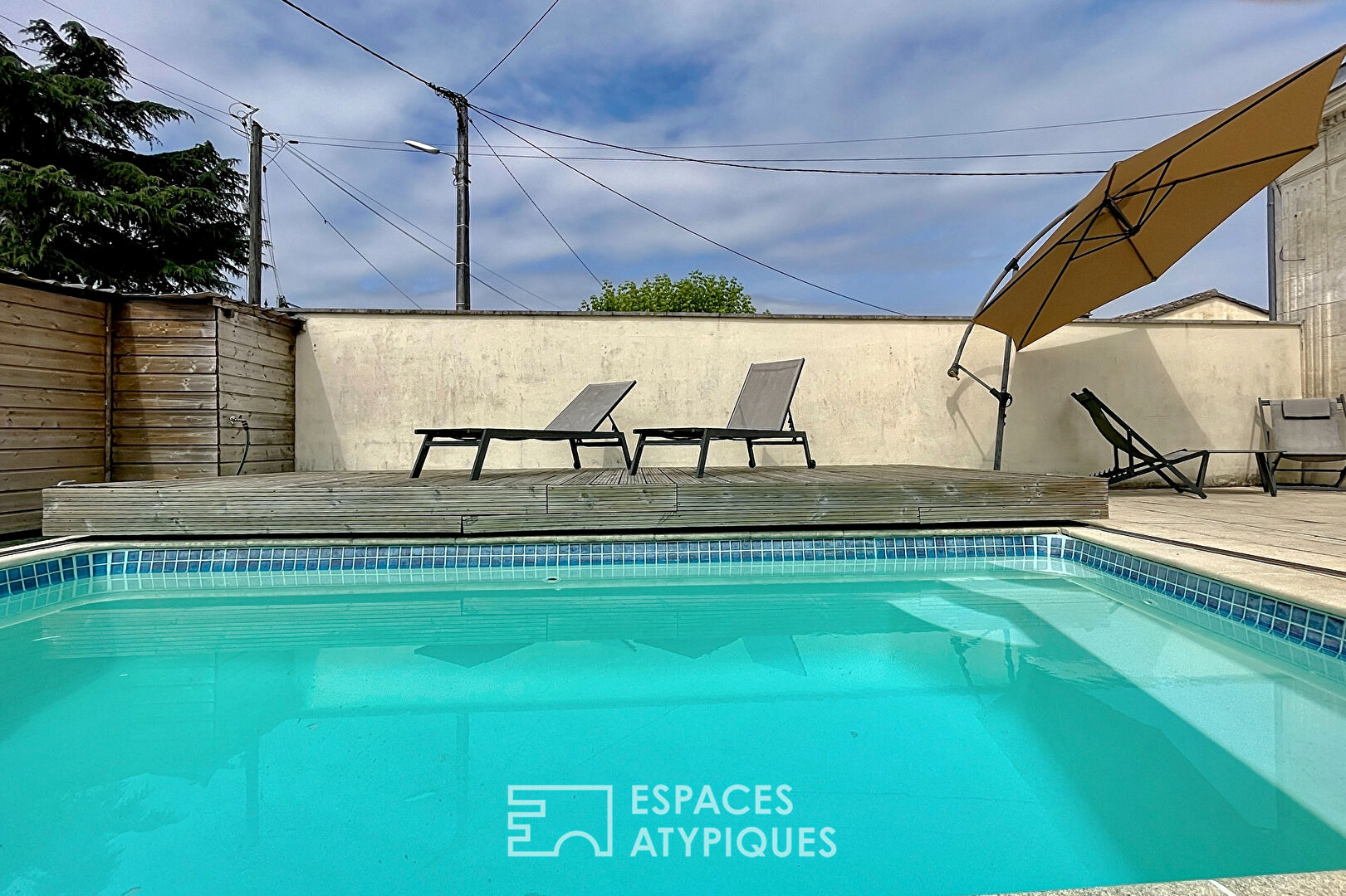 Maison de ville avec piscine à Villenave d’Ornon