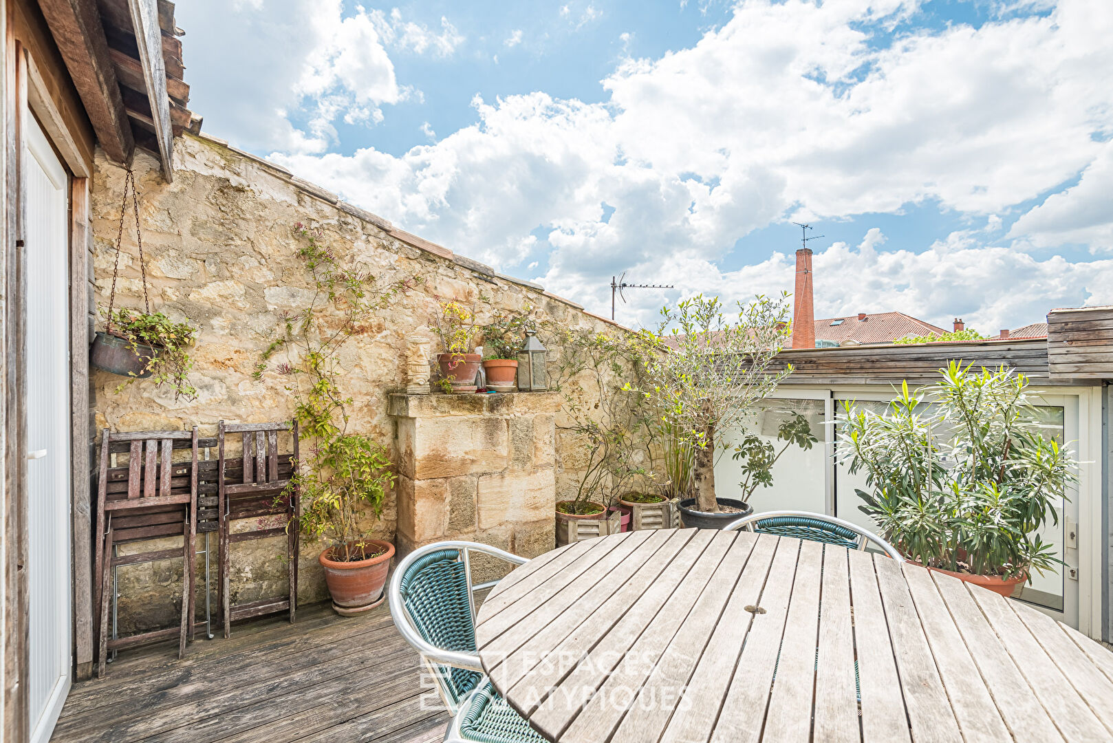 The townhouse with rooftop in the heart of Bordeaux