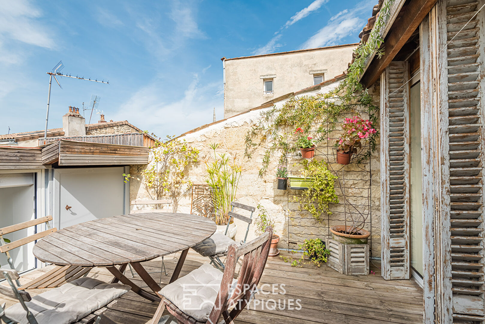 The townhouse with rooftop in the heart of Bordeaux