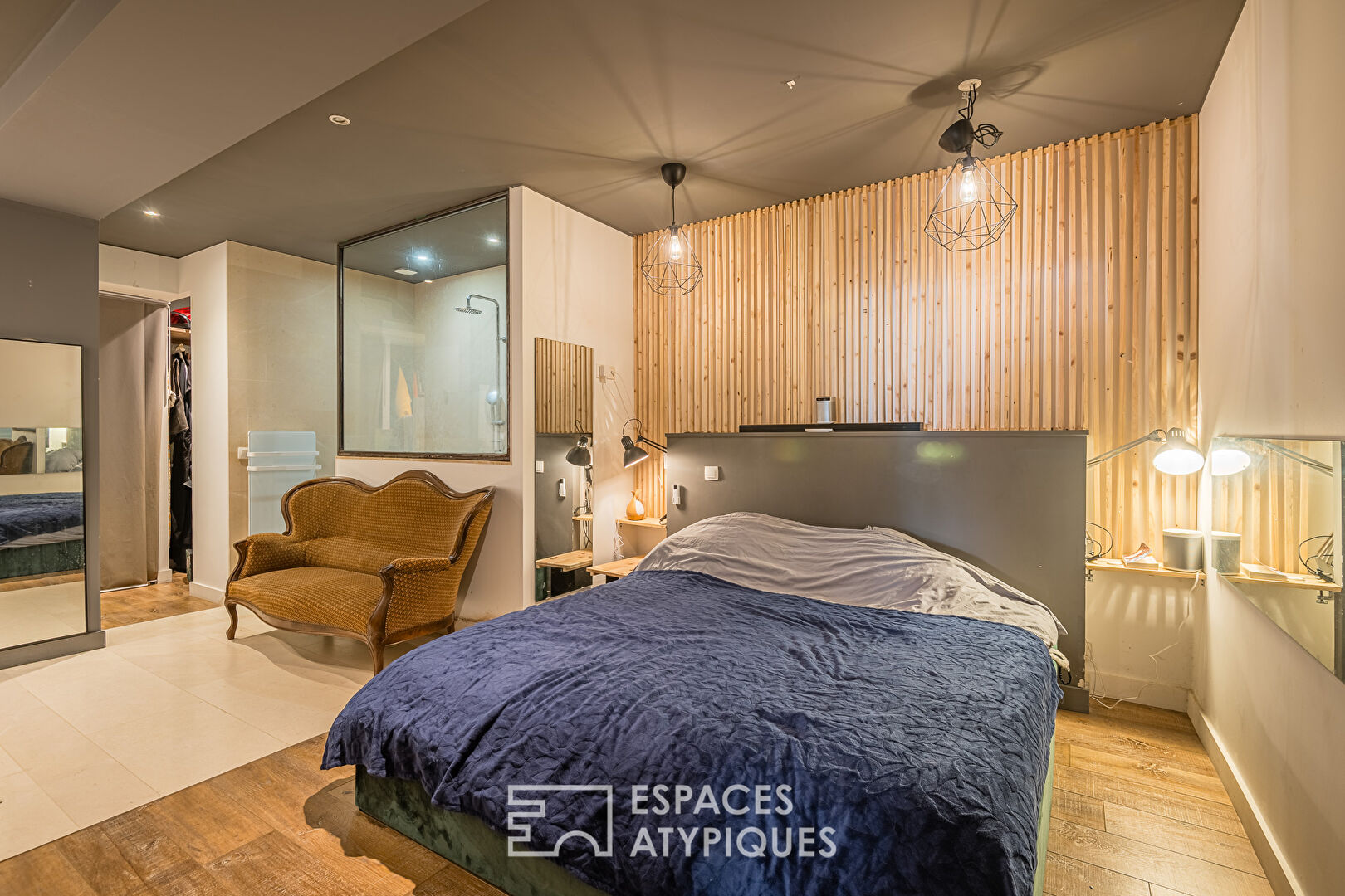 L’esprit loft avec extérieur au coeur du quartier des Chartrons