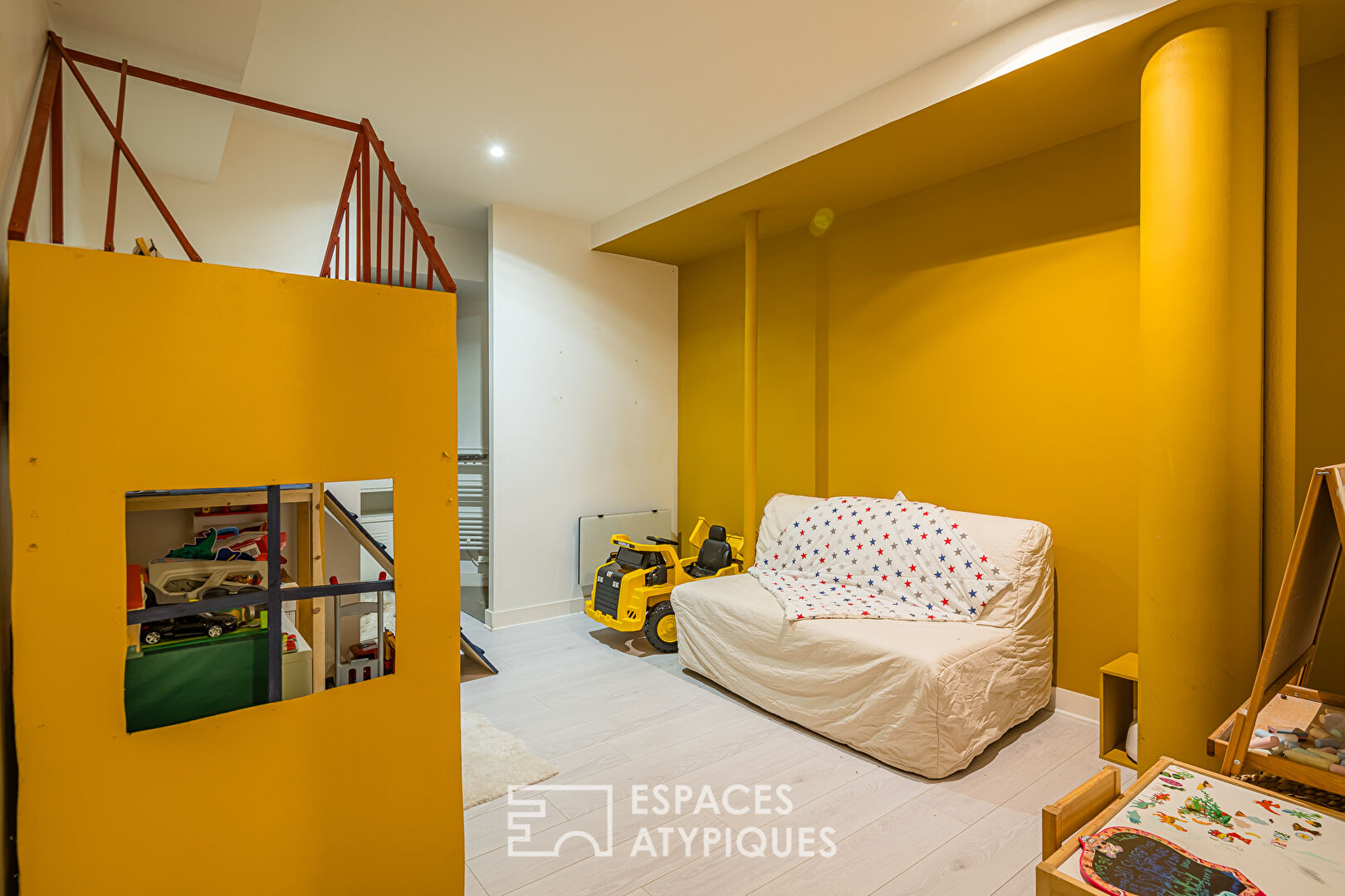 L’esprit loft avec extérieur au coeur du quartier des Chartrons