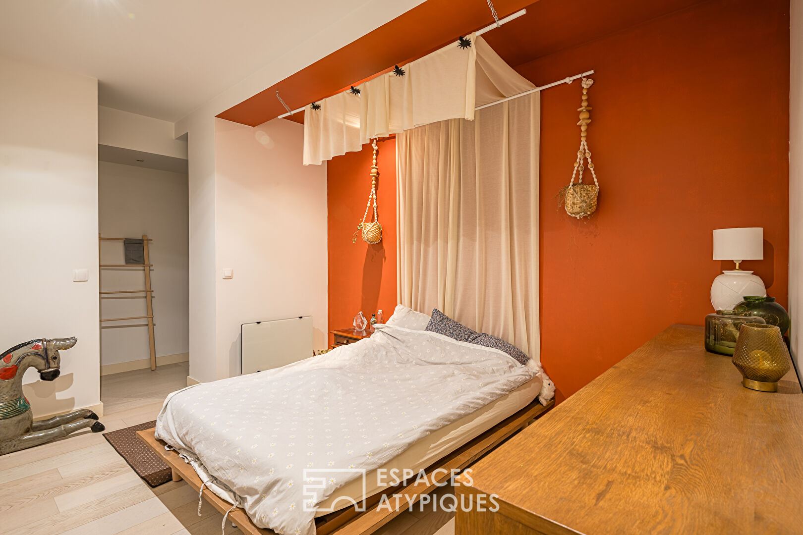 L’esprit loft avec extérieur au coeur du quartier des Chartrons