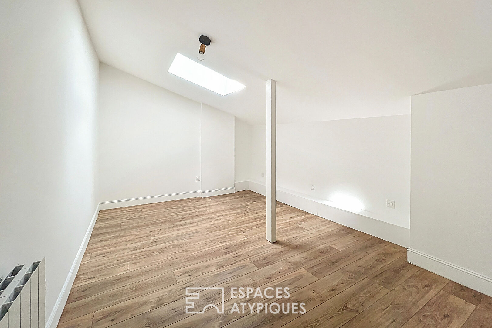 The loft-style duplex on the quays