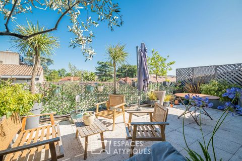 Terrace, light and modern comfort in Chartrons