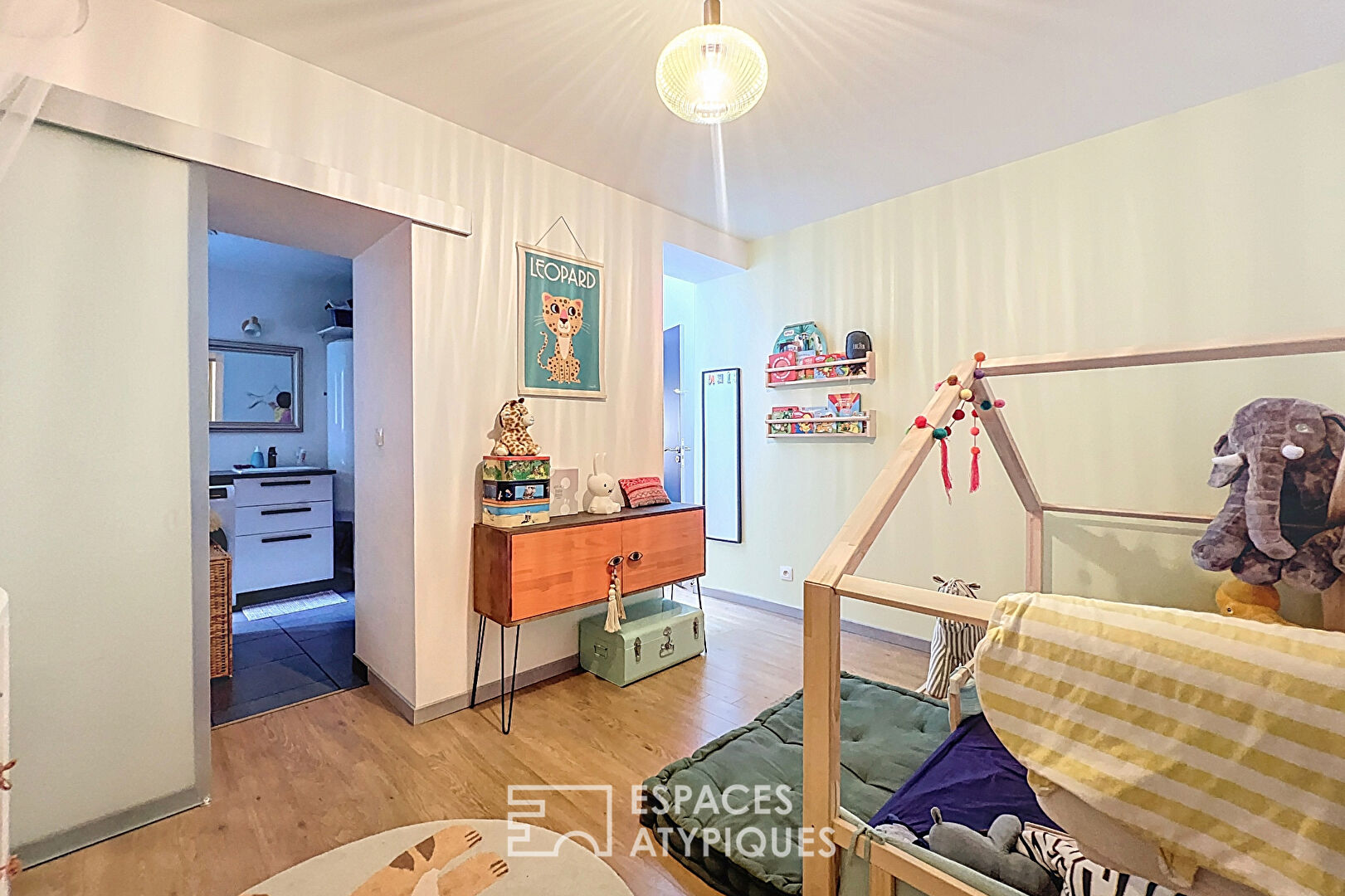 Apartment like a house with swimming pool